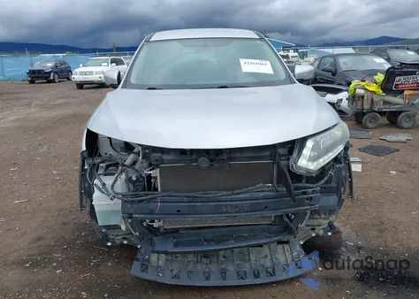 2015 Nissan Rogue S z USA, uszkodzony, nr VIN KNMAT2MV1FP523511